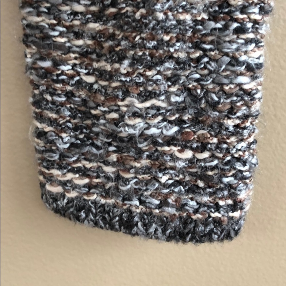 • Cabi • Ritz Button Front Sweater 3061 - Picture 5 of 5